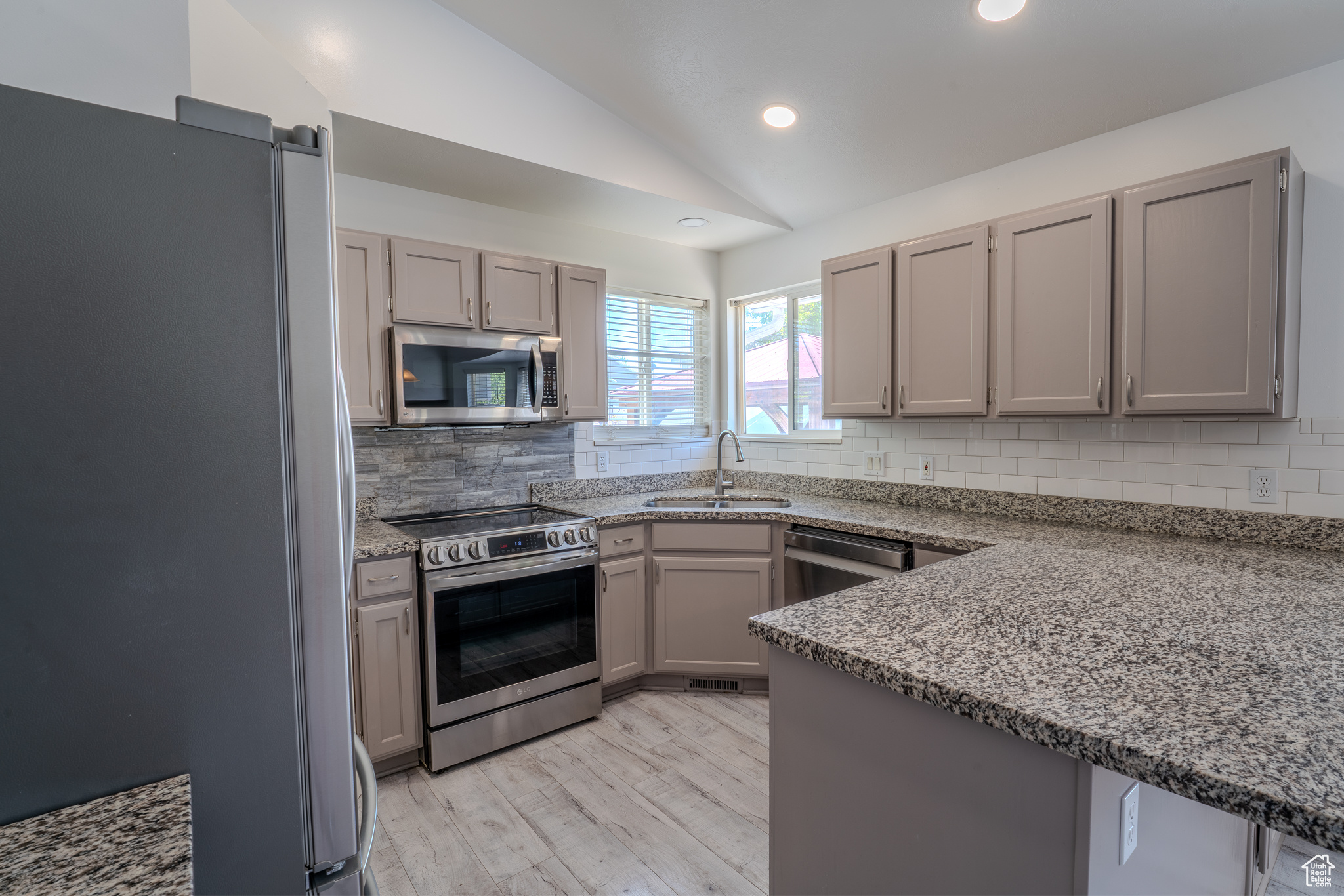 5641 W Hunter Hollow Dr, West Valley City, Utah image 6