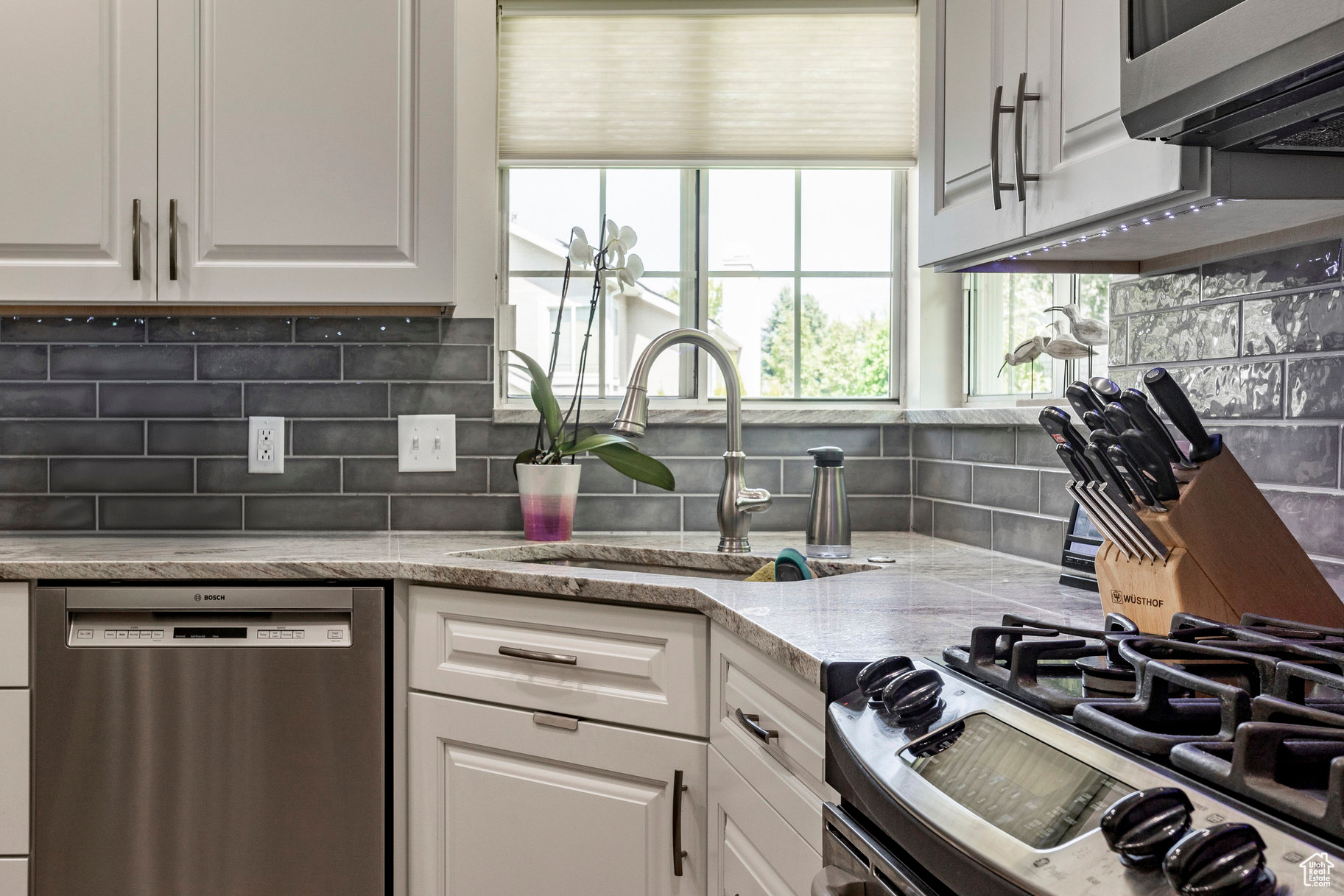 2643 E Field Point Cir, Sandy, Utah image 10
