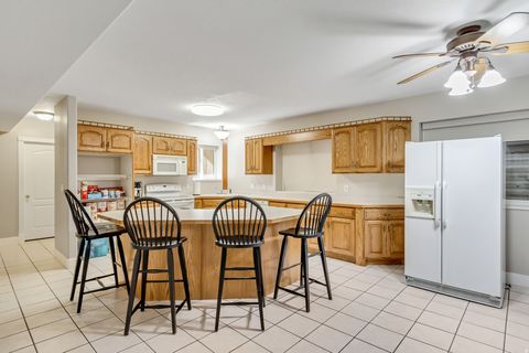 Tiny photo for 8874 S 6000 W, Payson, UT 84651 (MLS # 2136446)