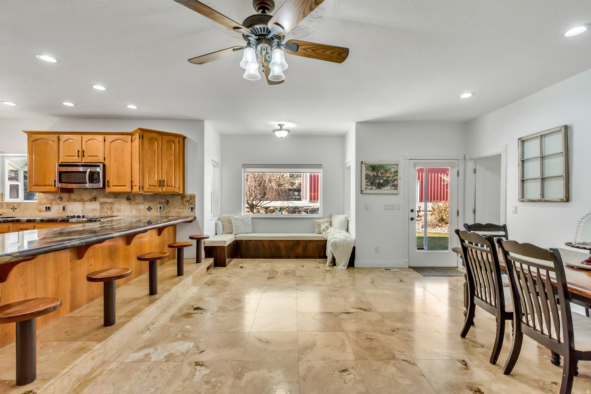 WEST MOUNTAIN RANCHES - Residential