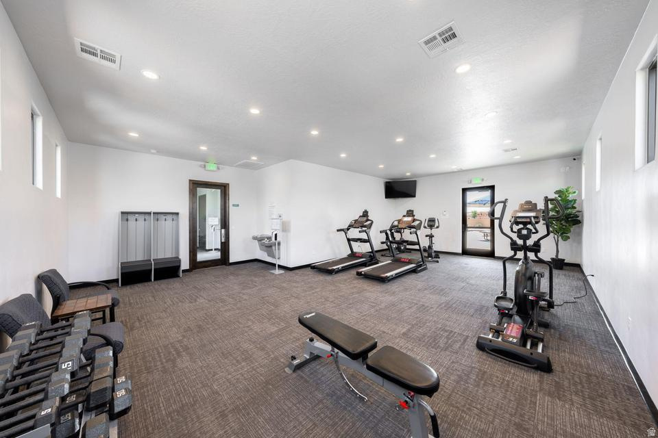 LEDGES OF ST GEORGE PH 7 - Residential