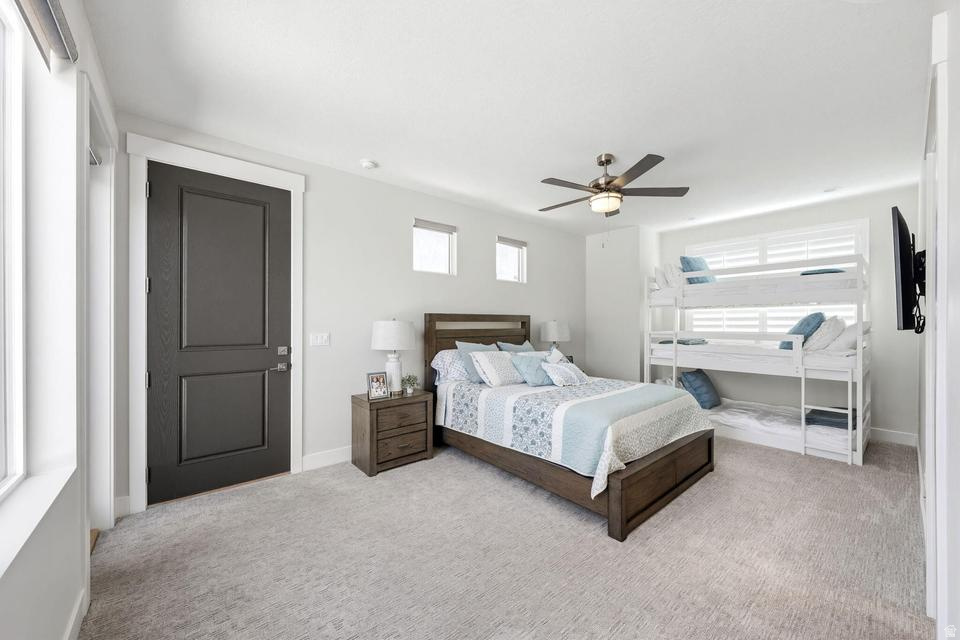 LEDGES OF ST GEORGE PH 7 - Residential