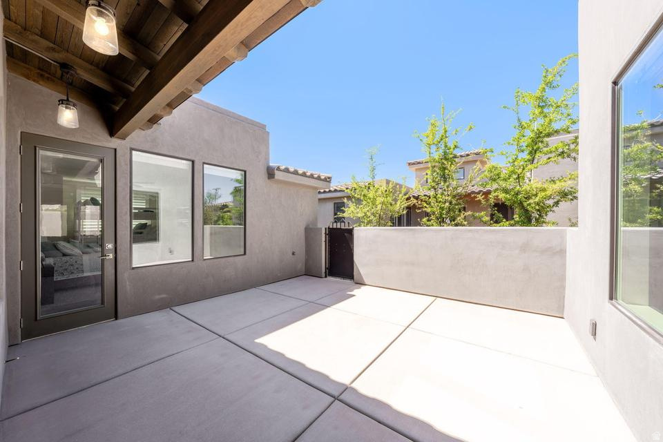 LEDGES OF ST GEORGE PH 7 - Residential