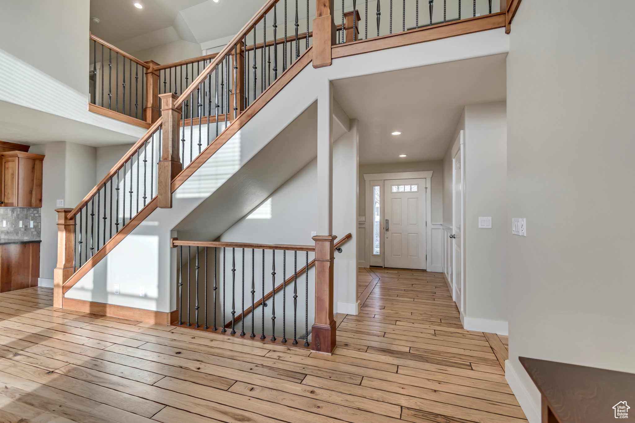 1135 Grandview Dr, Providence, Utah image 3