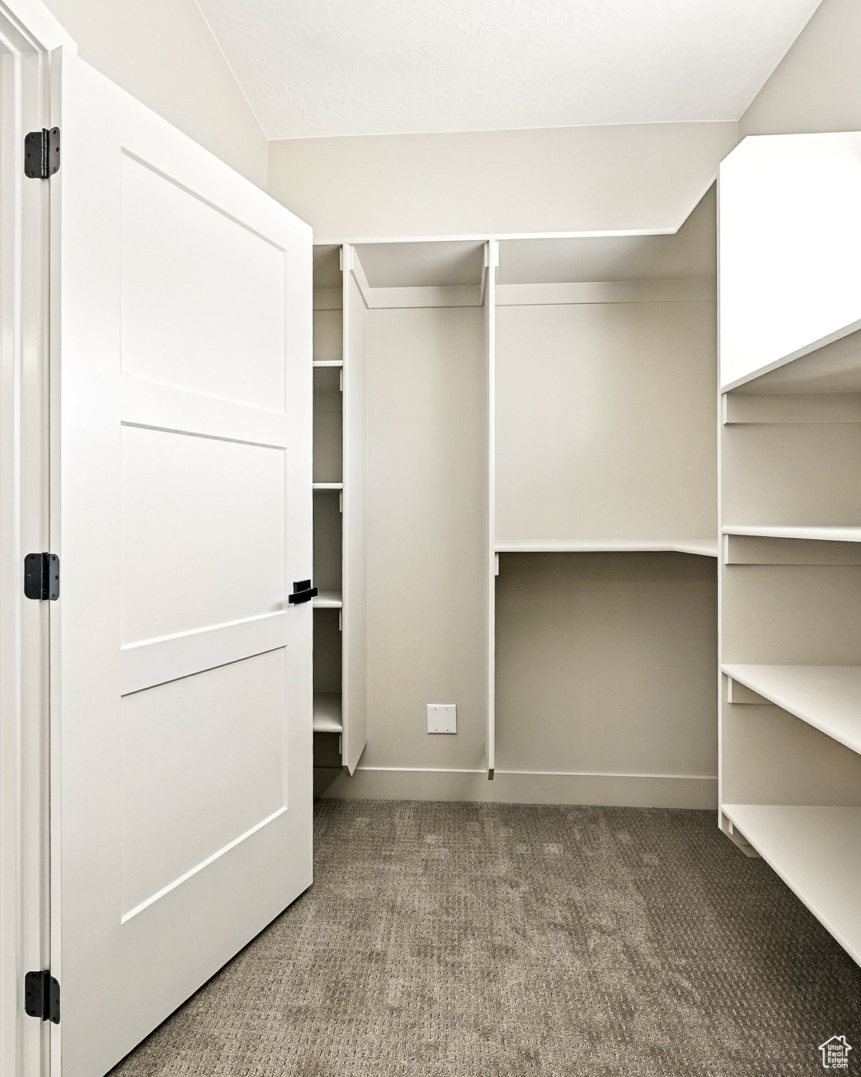 SADDLEBACK RIDGE - Residential