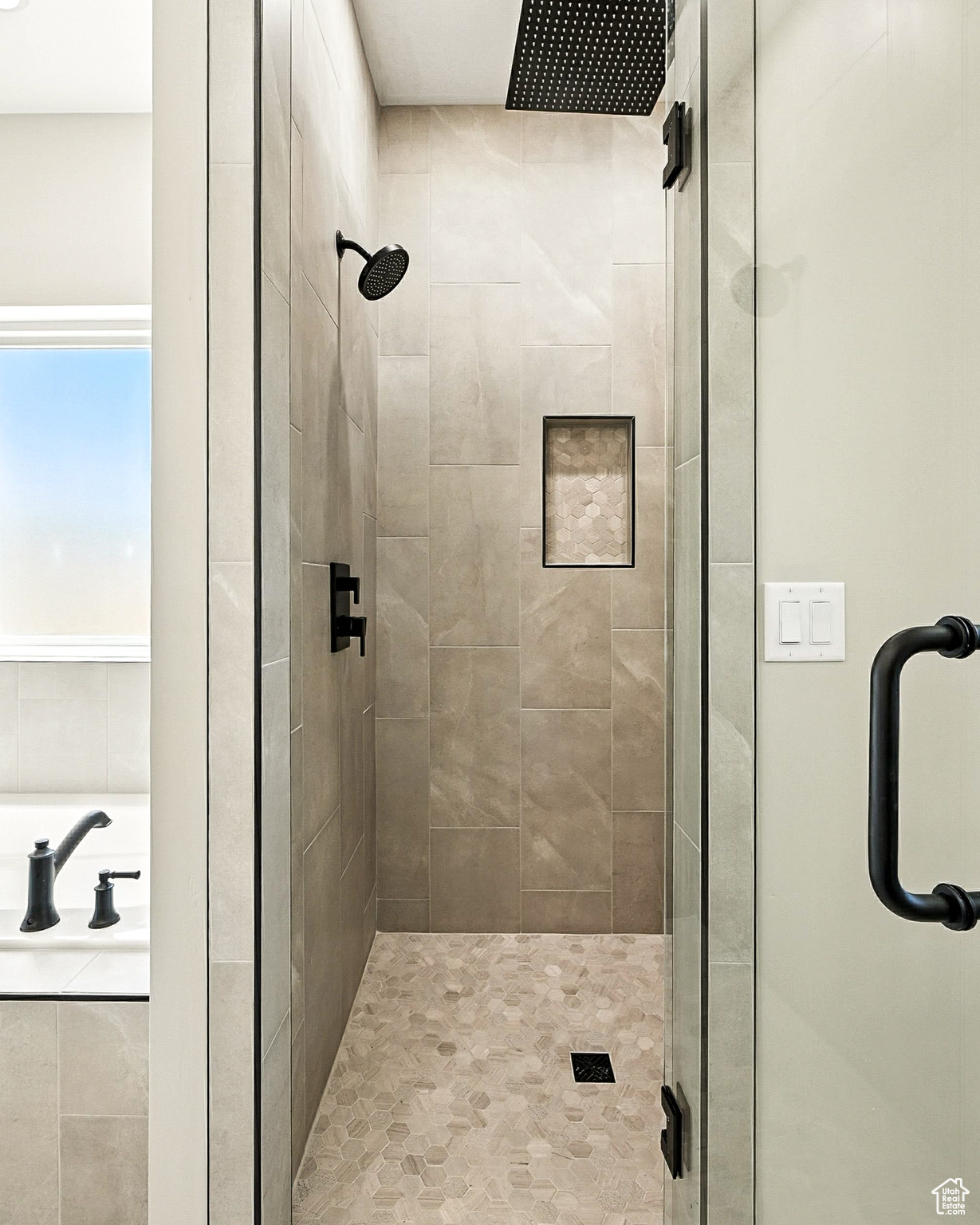 SADDLEBACK RIDGE - Residential