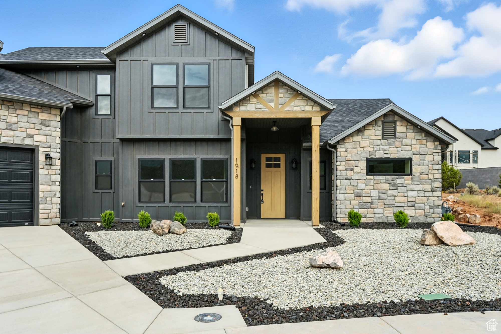 SADDLEBACK RIDGE - Residential