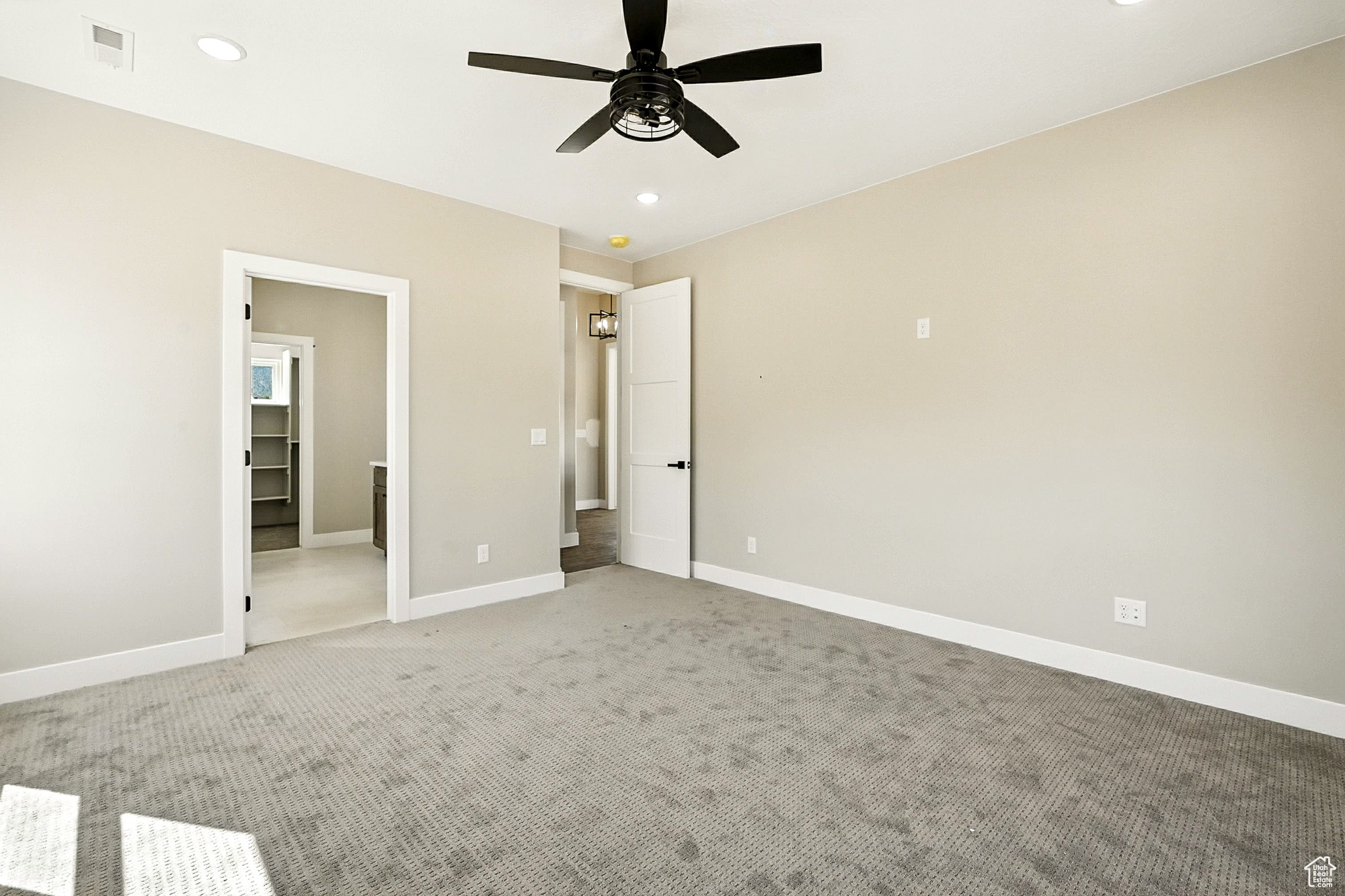 SADDLEBACK RIDGE - Residential