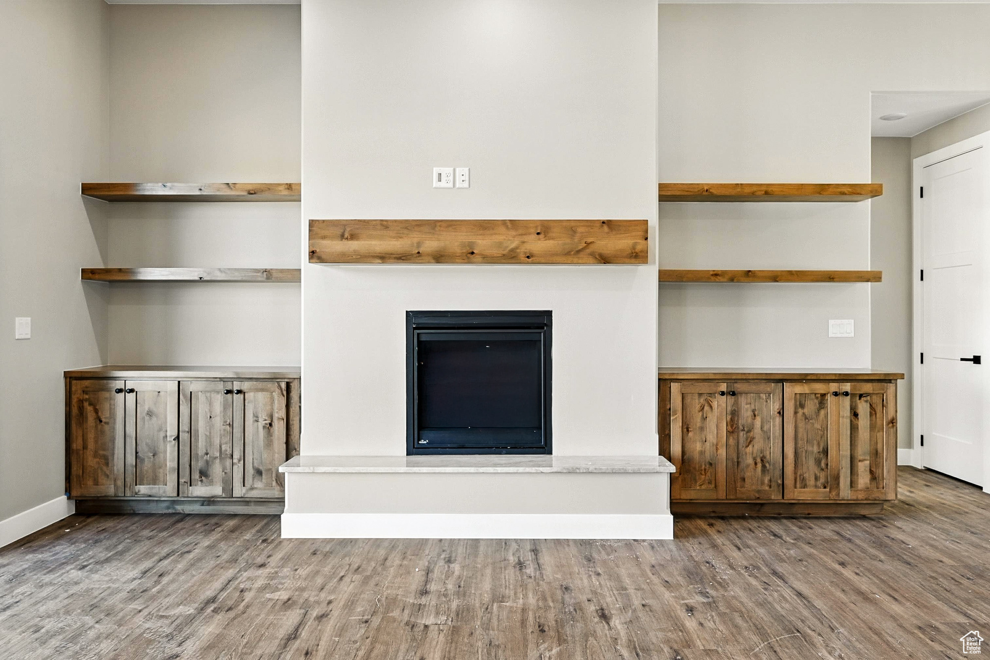 SADDLEBACK RIDGE - Residential