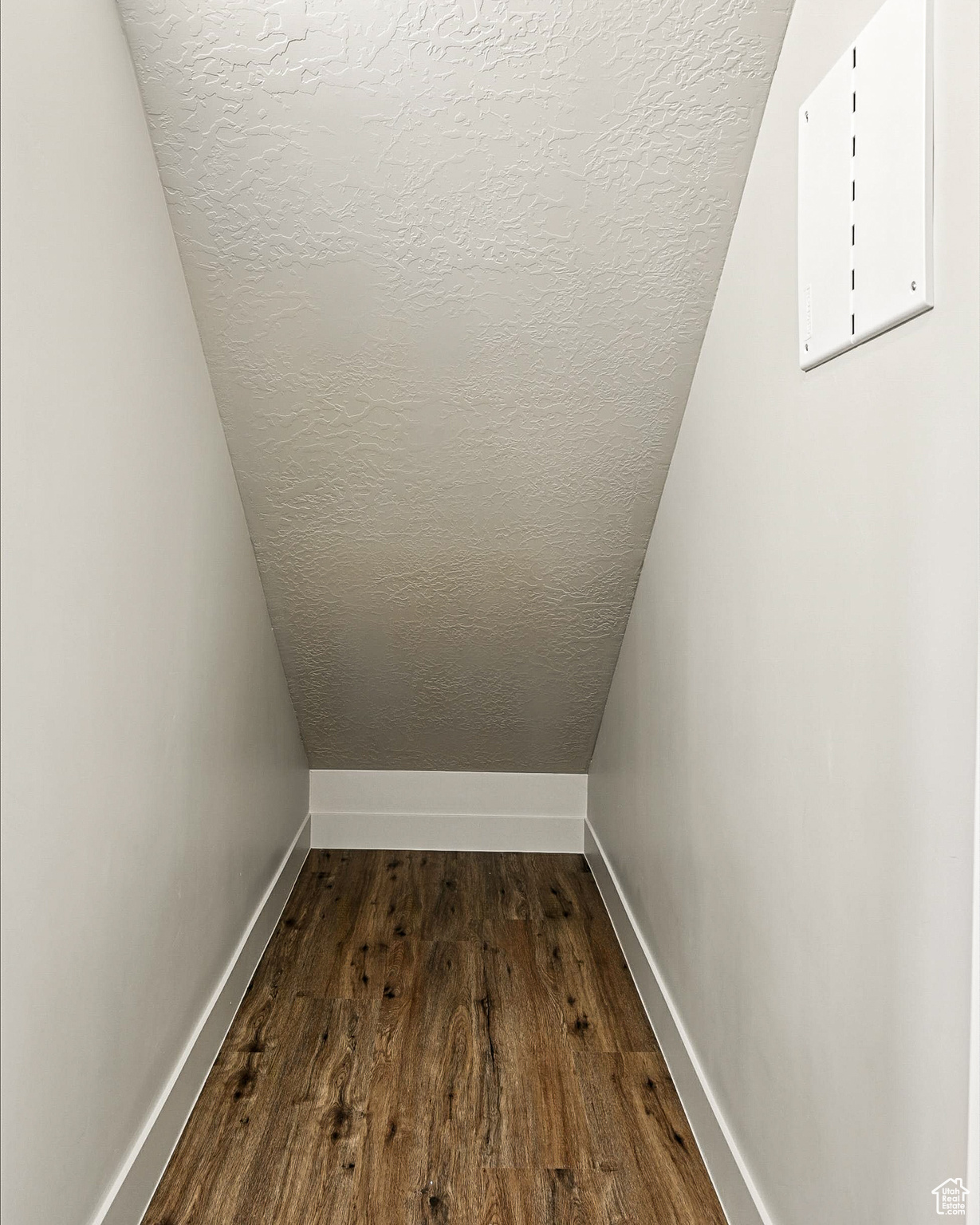 SADDLEBACK RIDGE - Residential