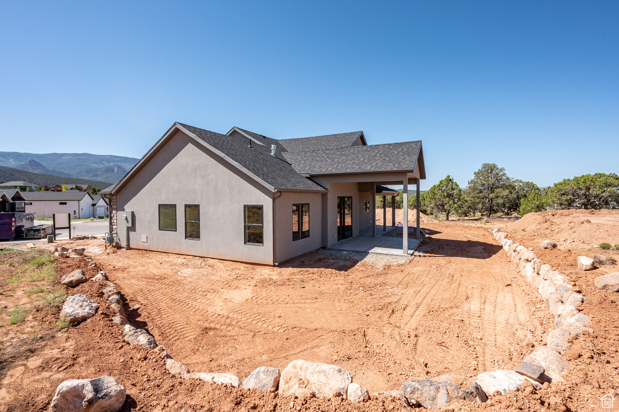 SADDLEBACK RIDGE - Residential
