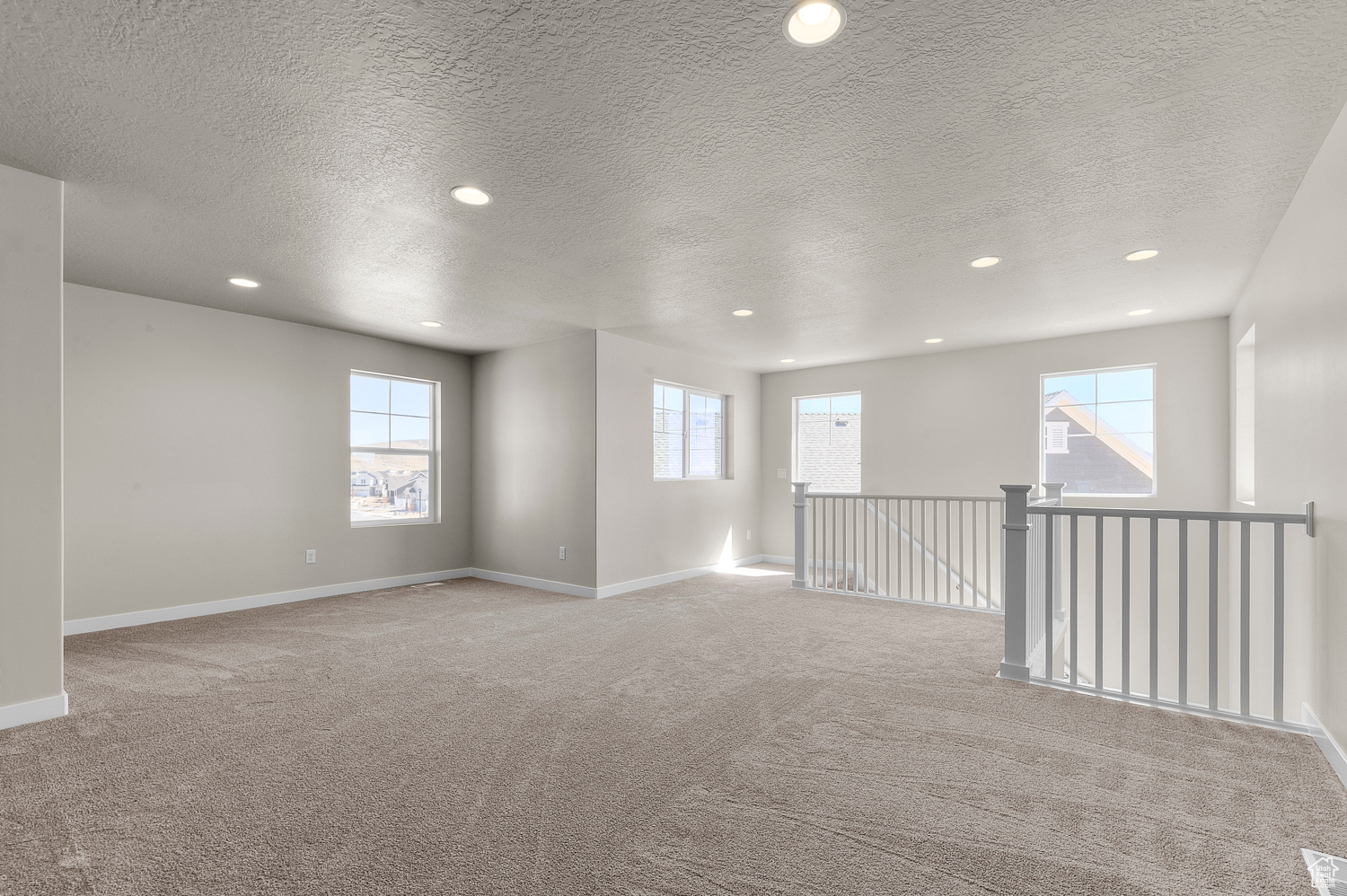 OVERLAND GARDENS D186 - Residential