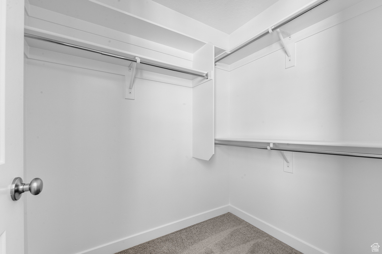 OVERLAND GARDENS D186 - Residential