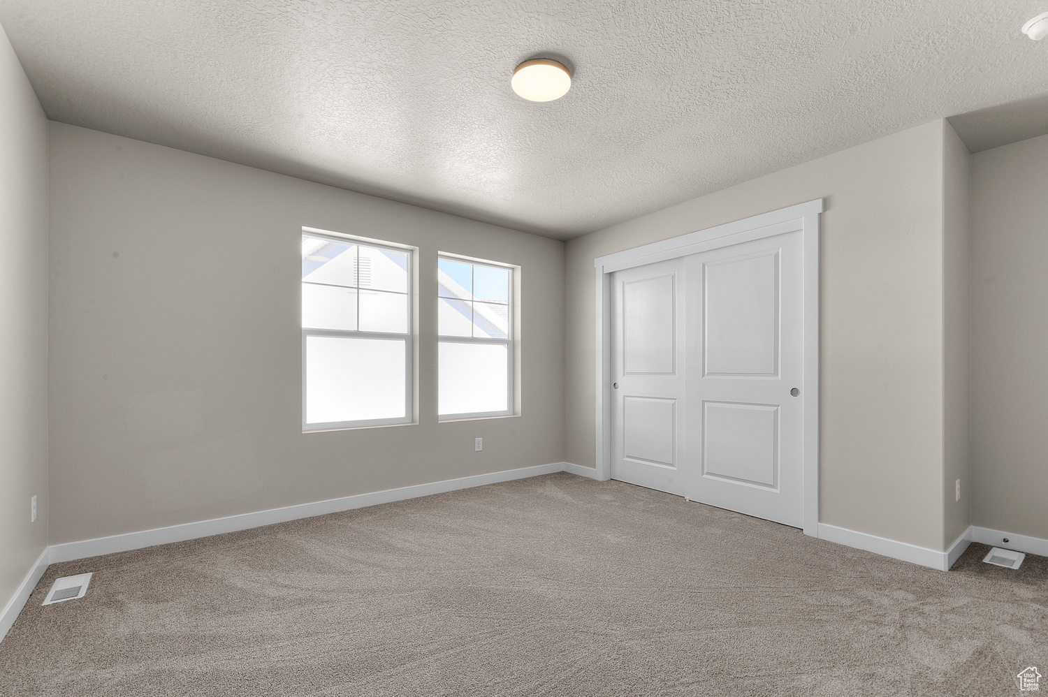 OVERLAND GARDENS D186 - Residential