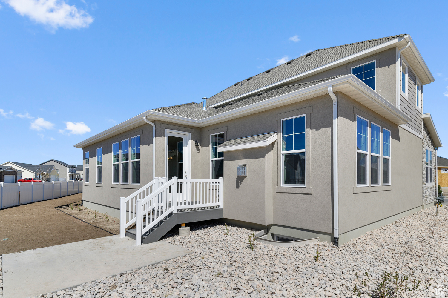 OVERLAND GARDENS D186 - Residential
