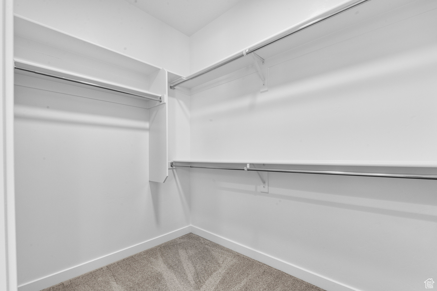 OVERLAND GARDENS D186 - Residential