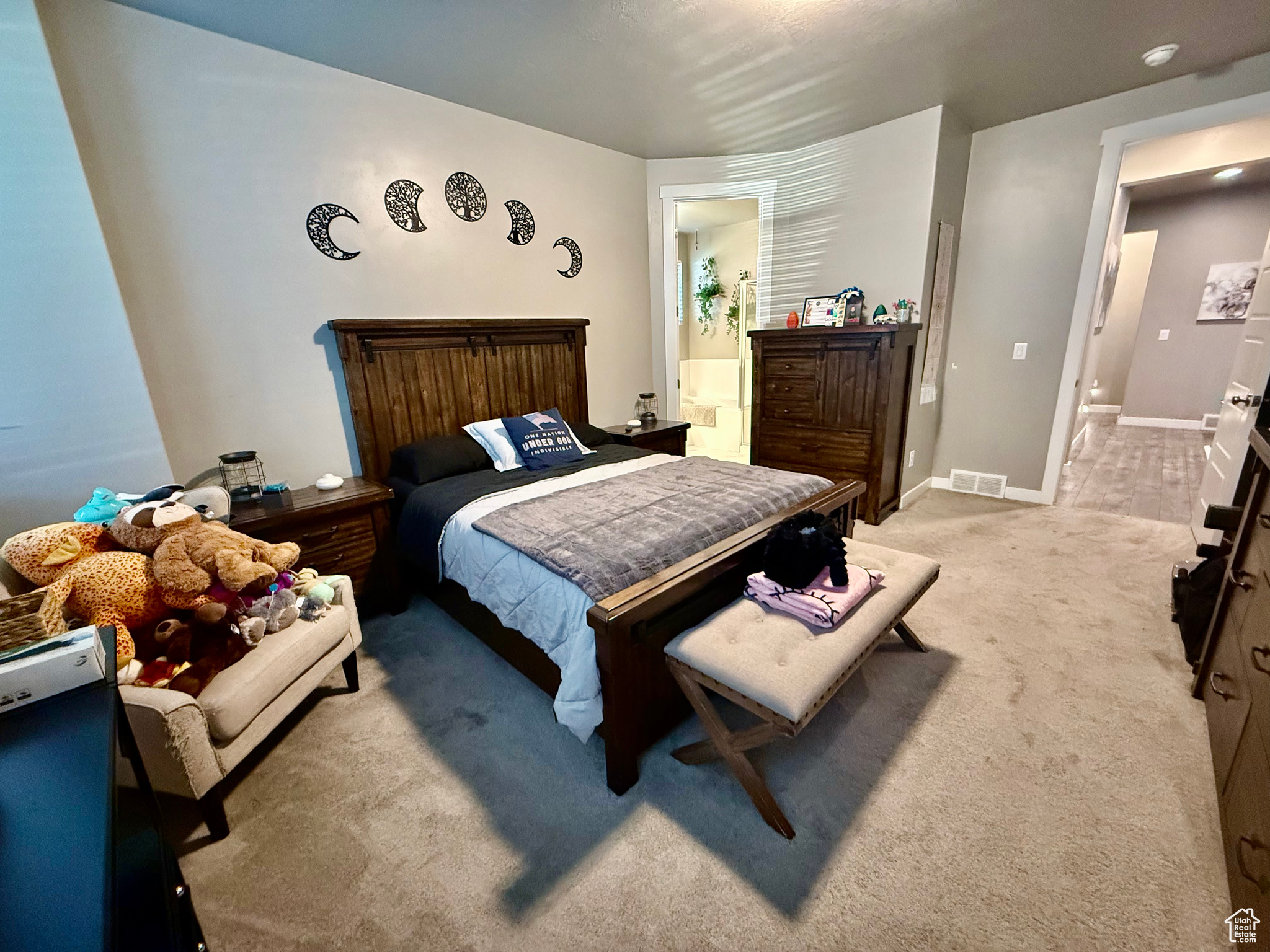 EVERGREEN FARM - Residential