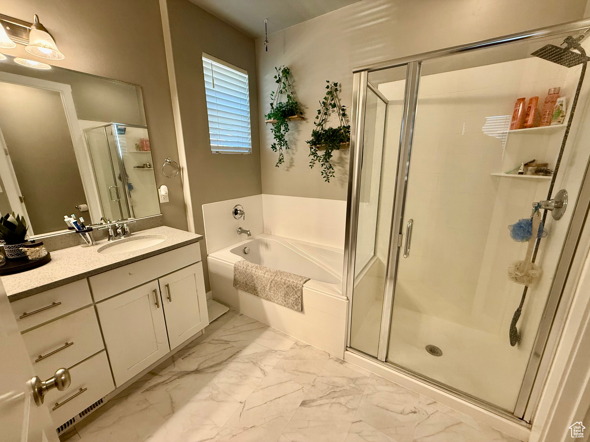 EVERGREEN FARM - Residential