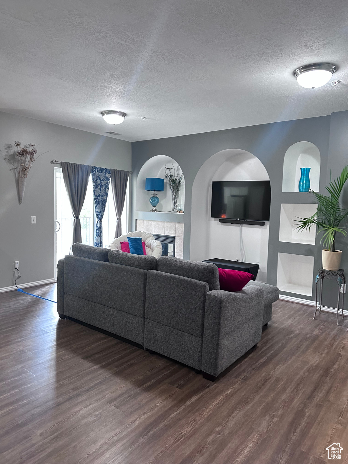 HIGHLAND - Residential