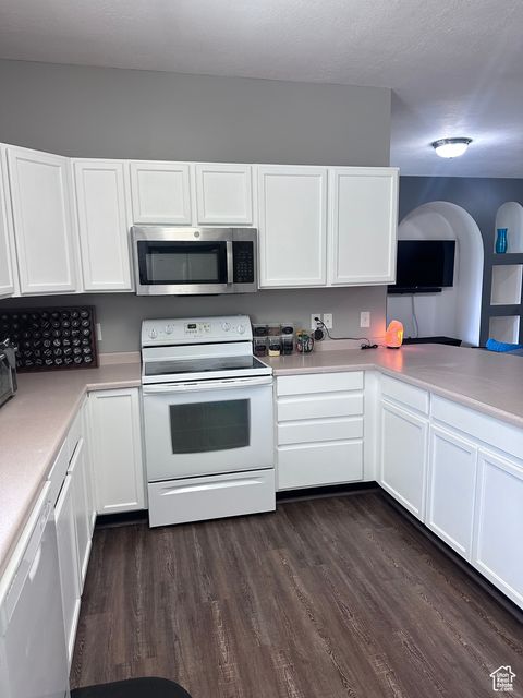Tiny photo for 6995 S TOURIST LN W #7, West Jordan, UT 84081 (MLS # 2105667)