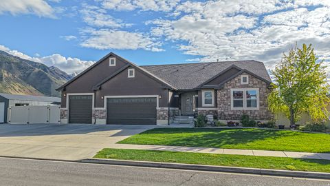 Photo of 1804 E 1850 S, Spanish Fork, UT 84660 (MLS # 2151375)