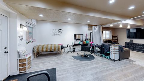 Tiny photo for 1804 E 1850 S, Spanish Fork, UT 84660 (MLS # 2151375)