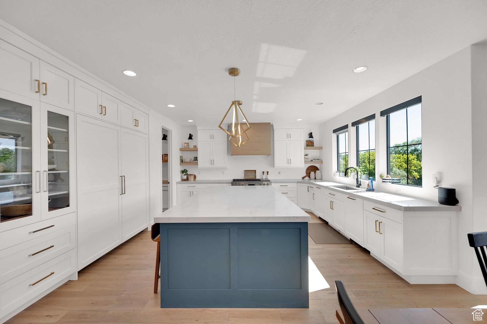 BIG WILLOW - Residential