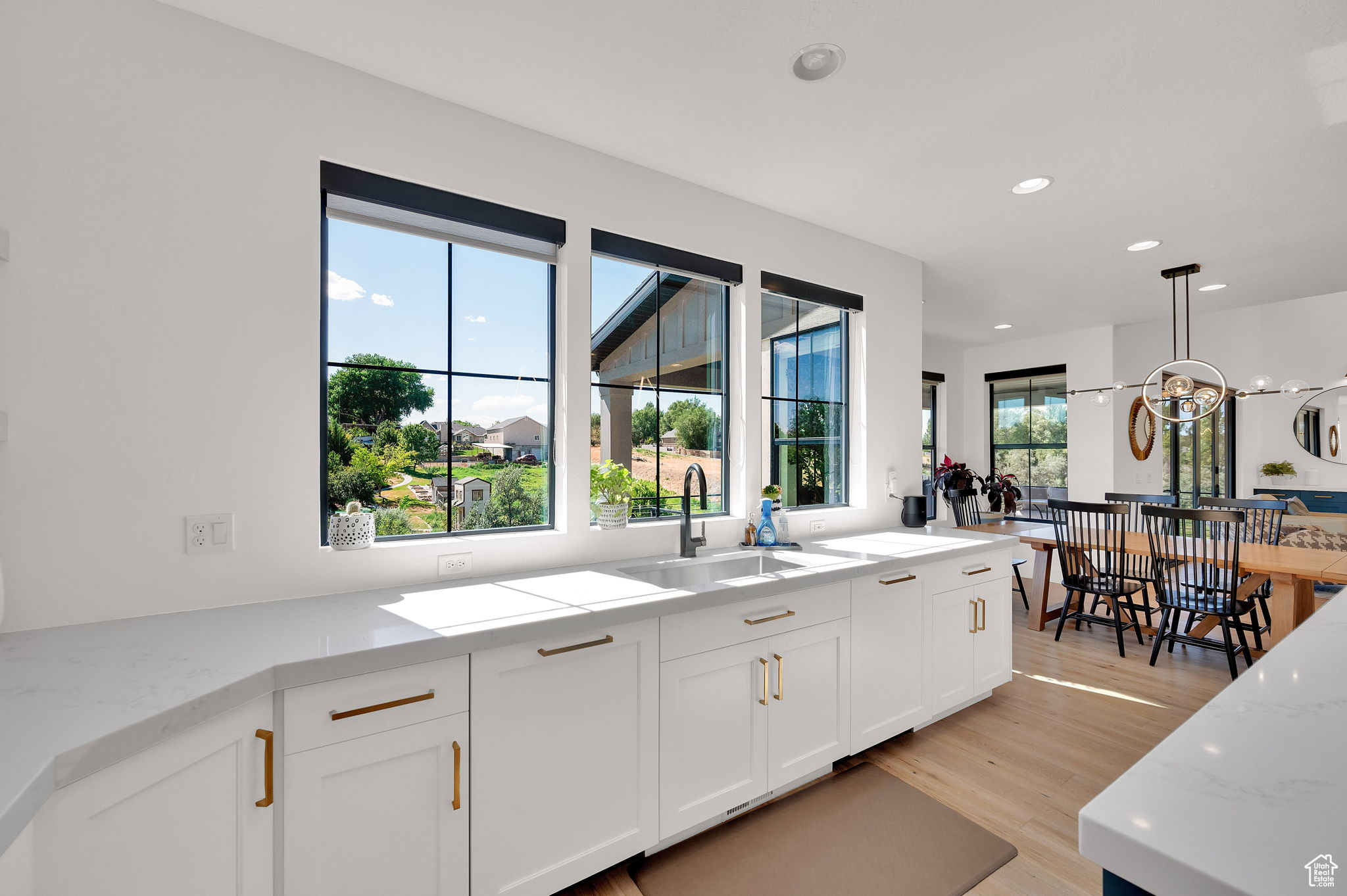 BIG WILLOW - Residential