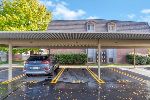 Tiny photo for 1661 WILLOWBROOK DR, Provo, UT 84604 (MLS # 2118282)