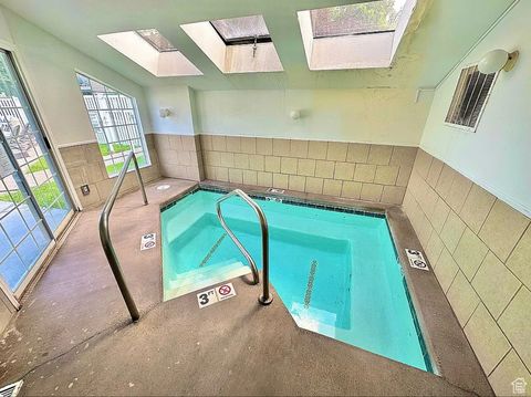 Tiny photo for 650 S MAIN , ST #6111, Bountiful, UT 84010 (MLS # 2095605)