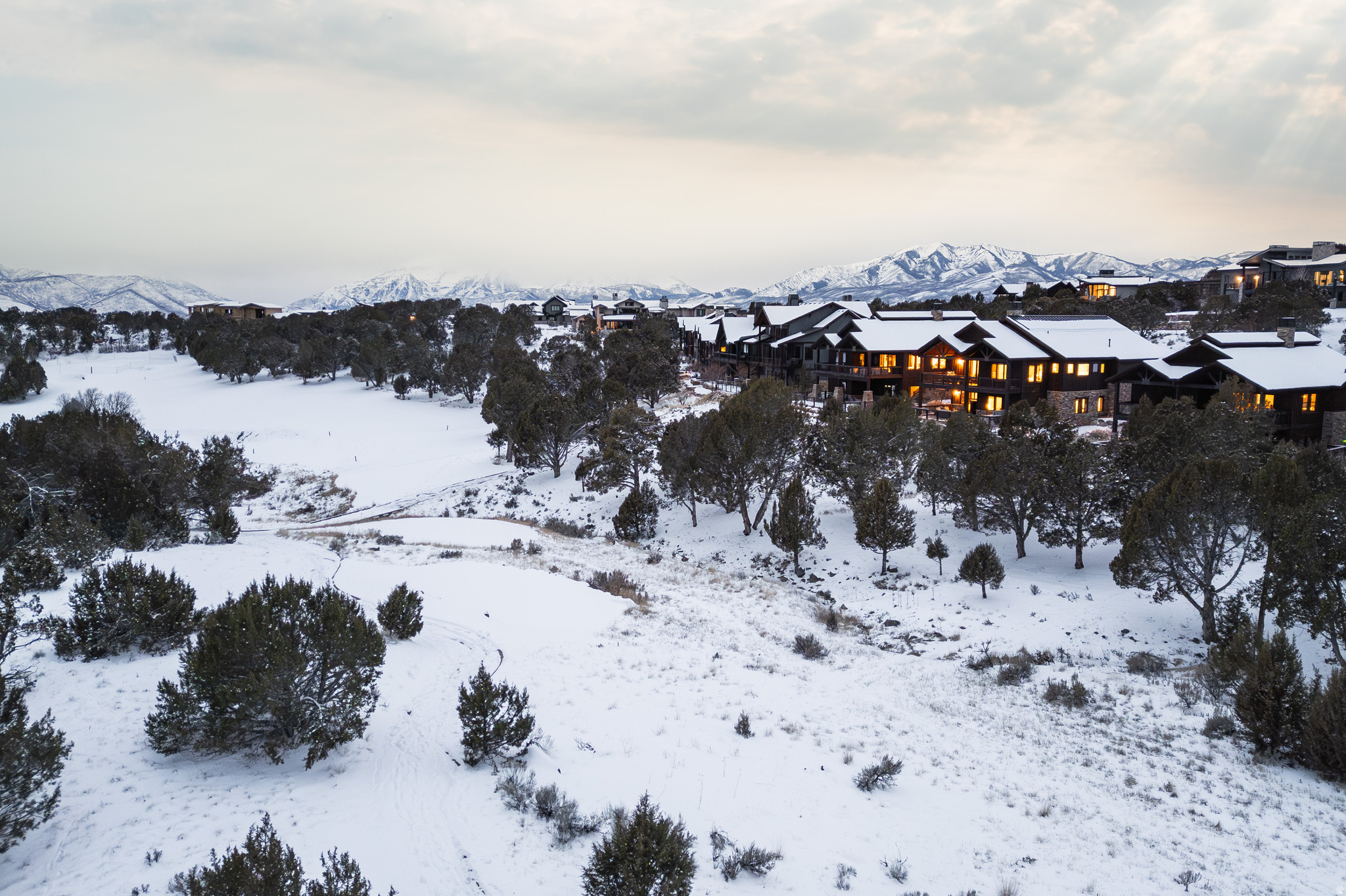 RED LEDGES - Residential