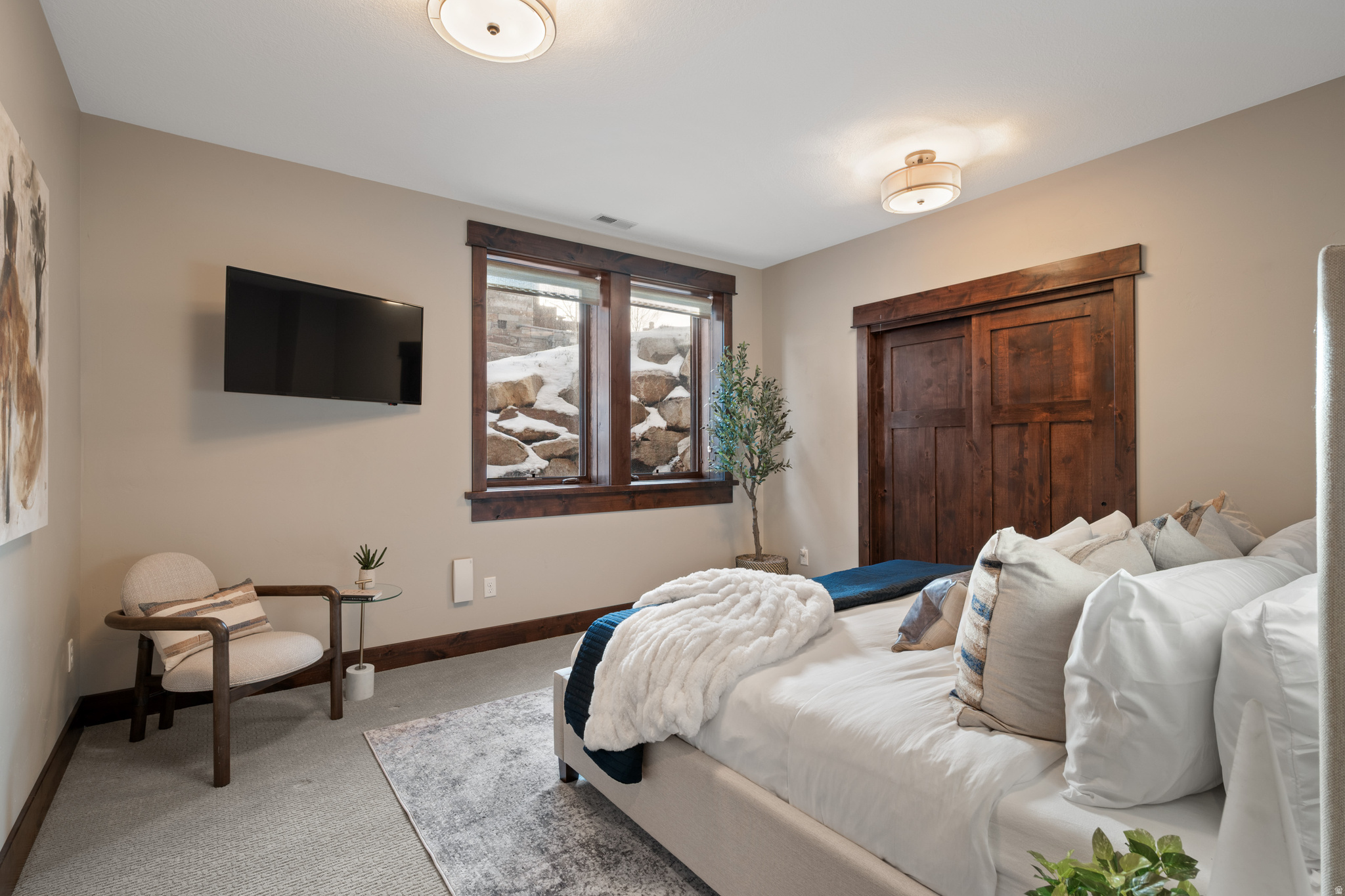 RED LEDGES - Residential