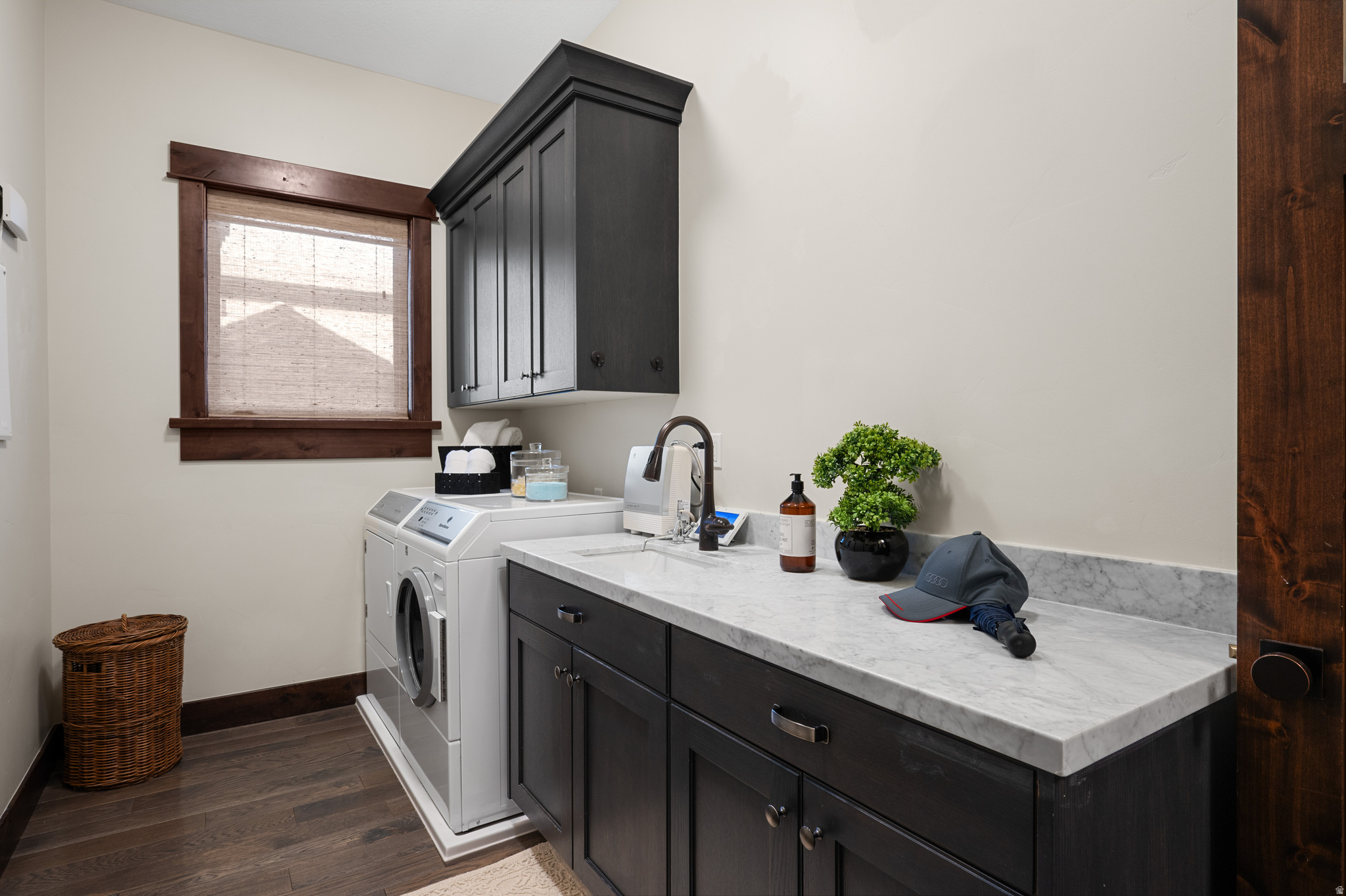 RED LEDGES - Residential