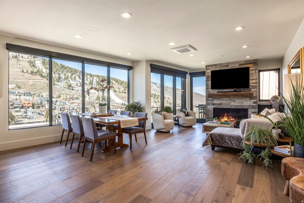 Photo of 253 MCHENRY AVE, Park City, UT 84060 (MLS # 2142269)