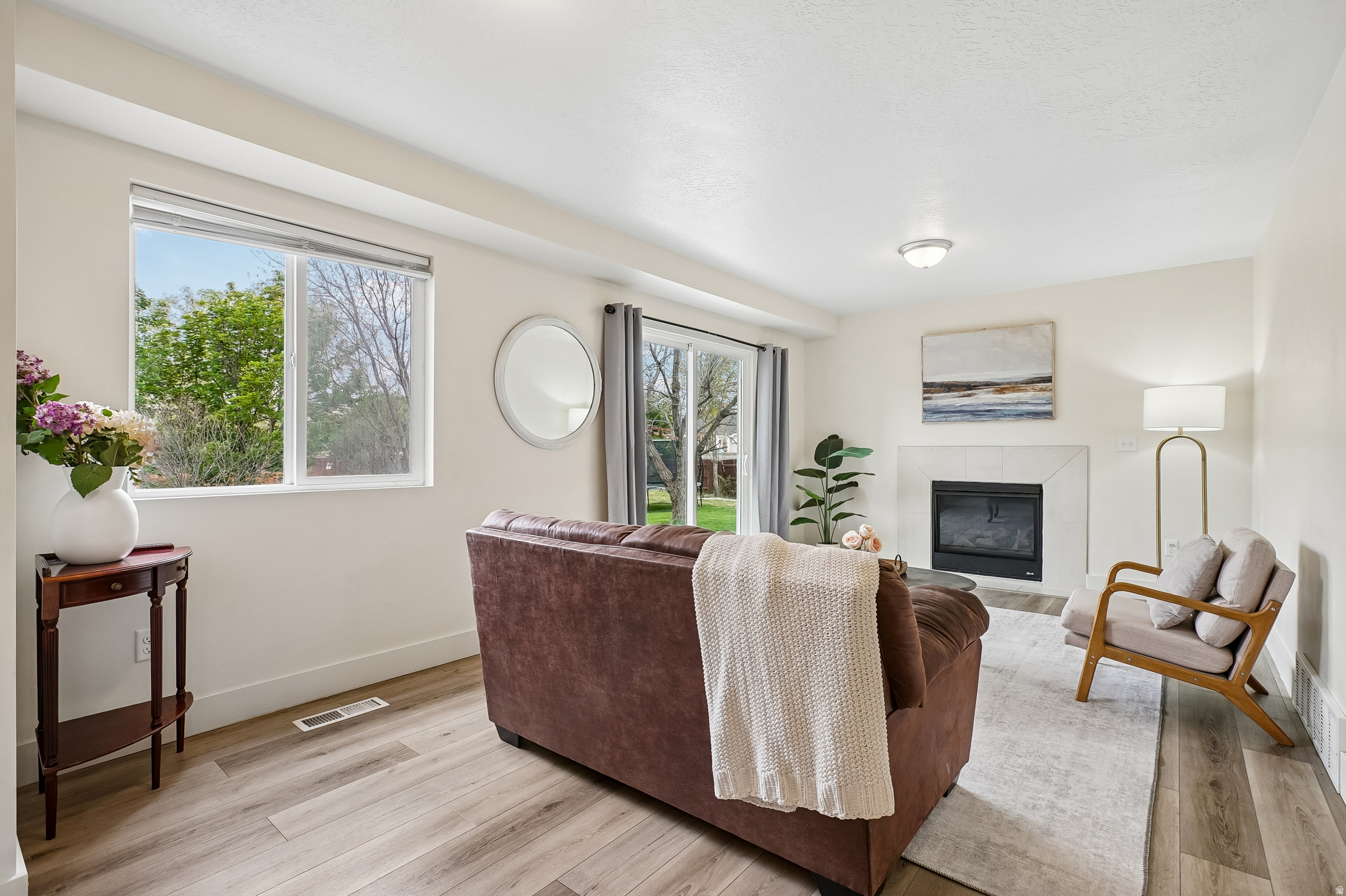GLENMOOR - Residential