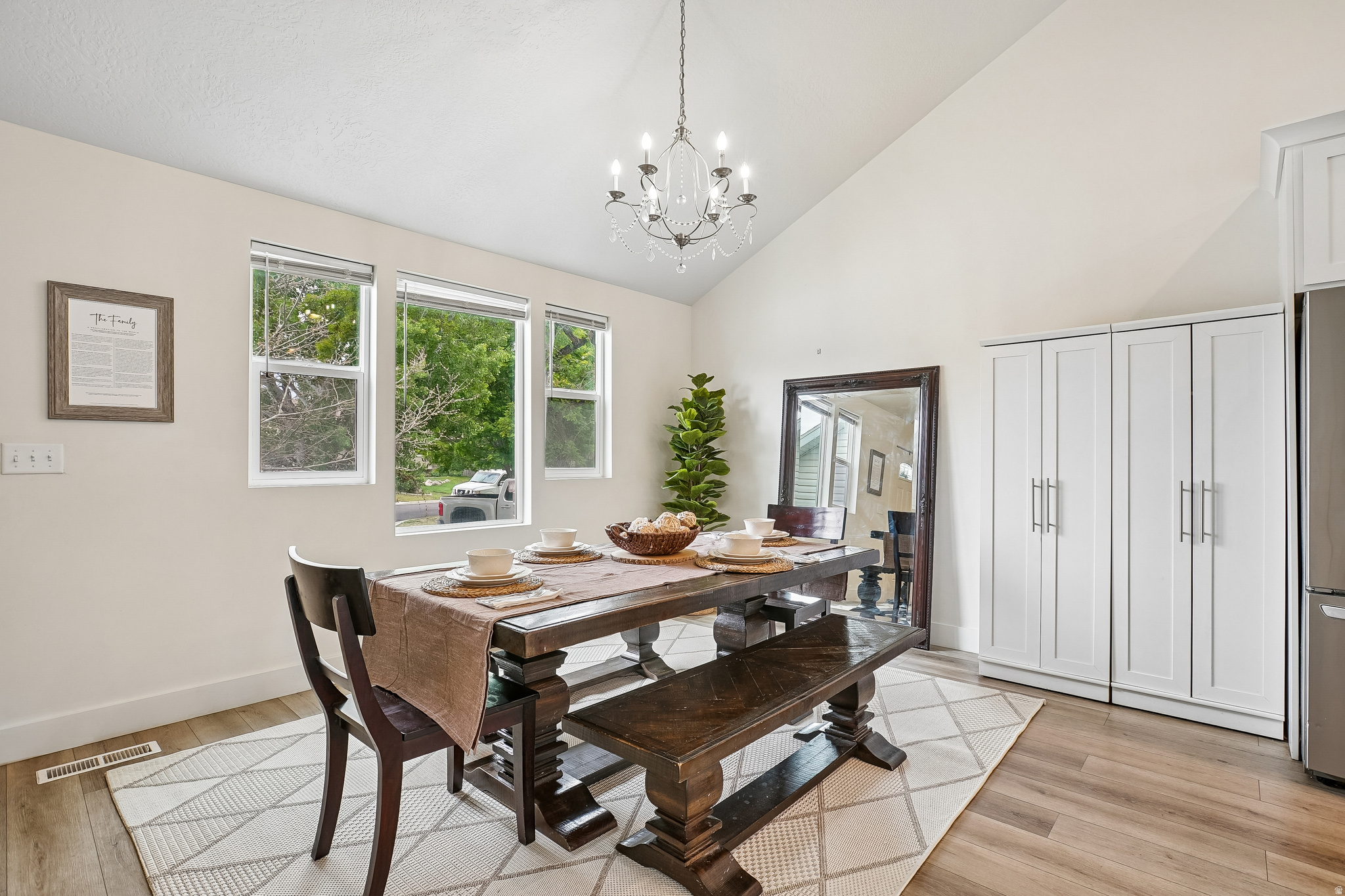 GLENMOOR - Residential