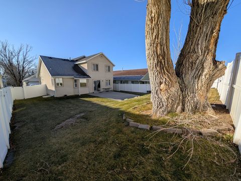 Tiny photo for 1187 E PARKSTONE DR, Draper, UT 84020 (MLS # 2130969)
