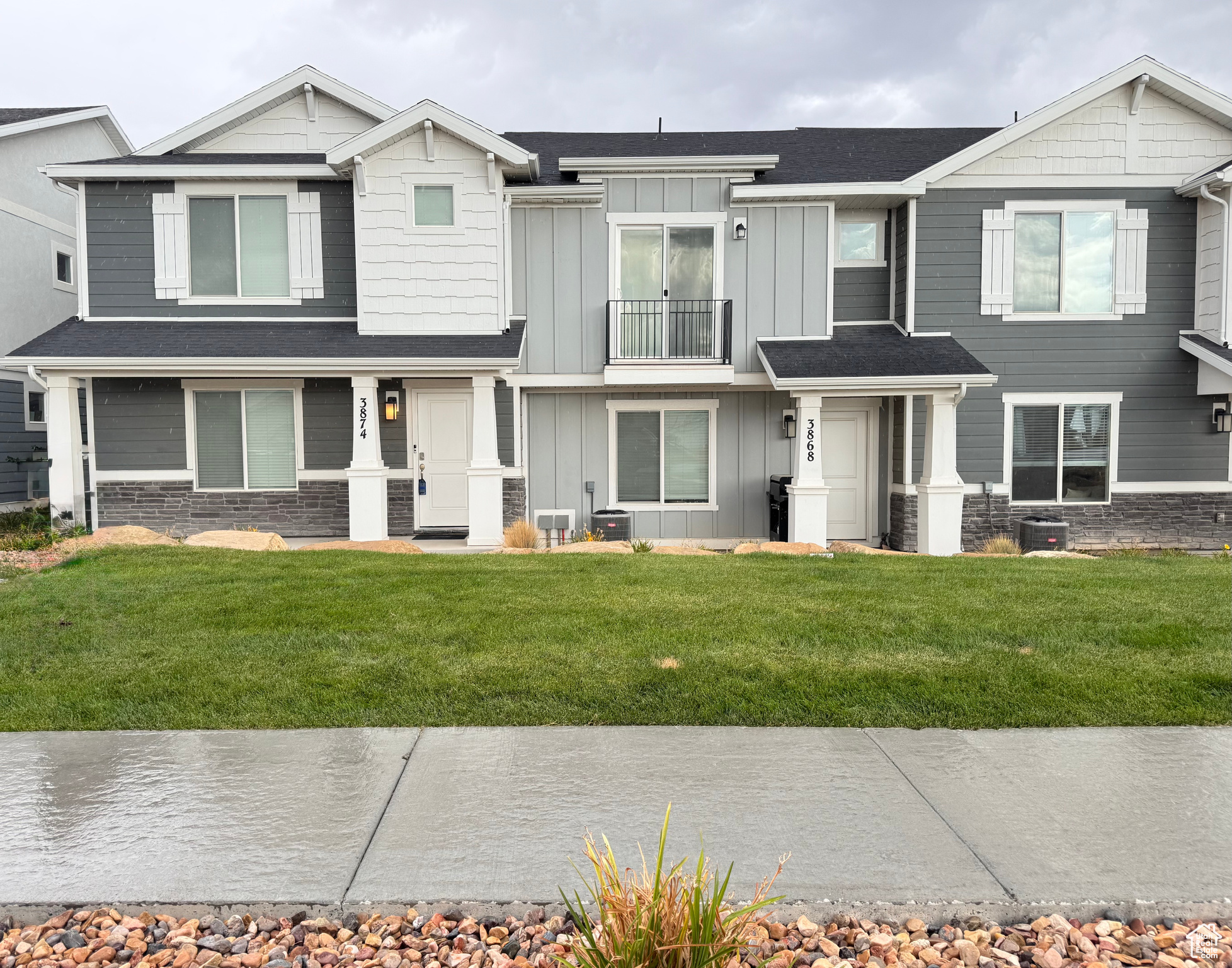 SPRING RANCH - Residential