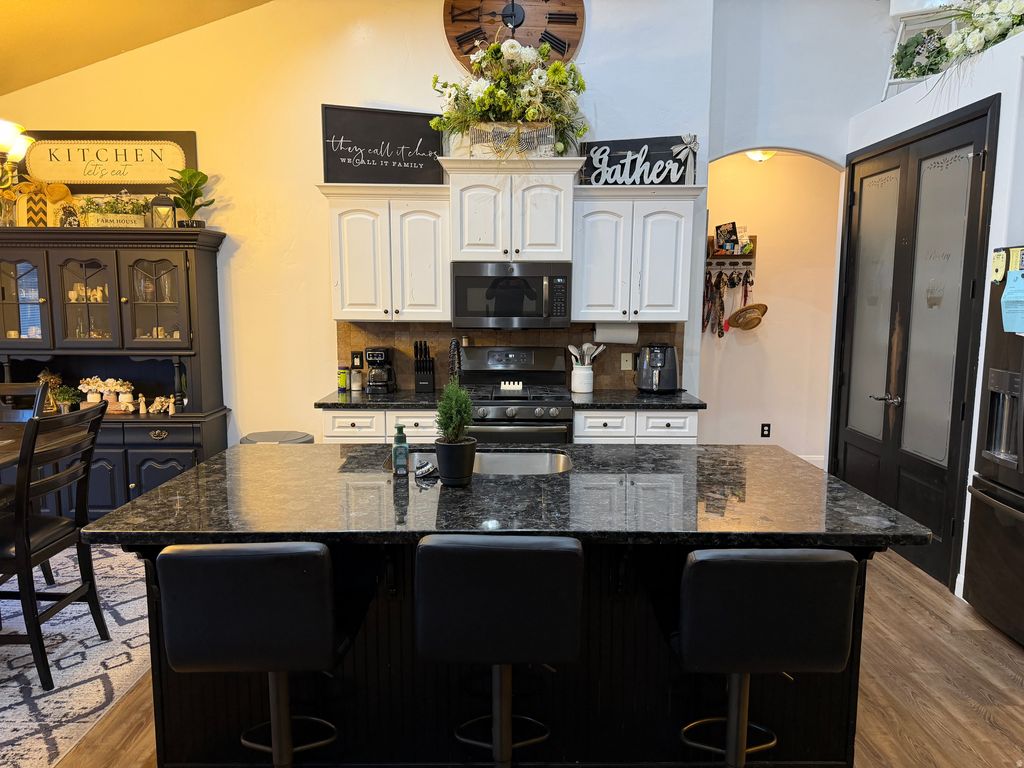 Photo of 760 N 2060 W, Roosevelt, UT 84066 (MLS # 2142624)