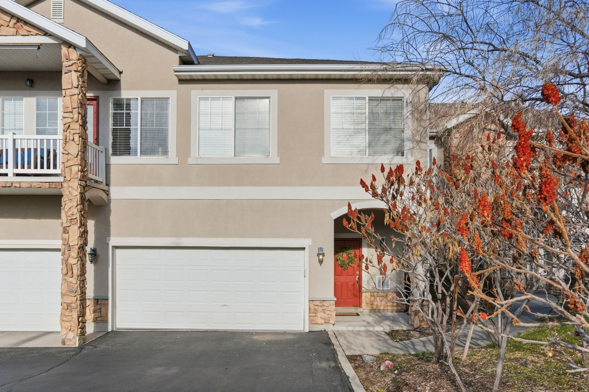 CANYON MEADOW - Residential