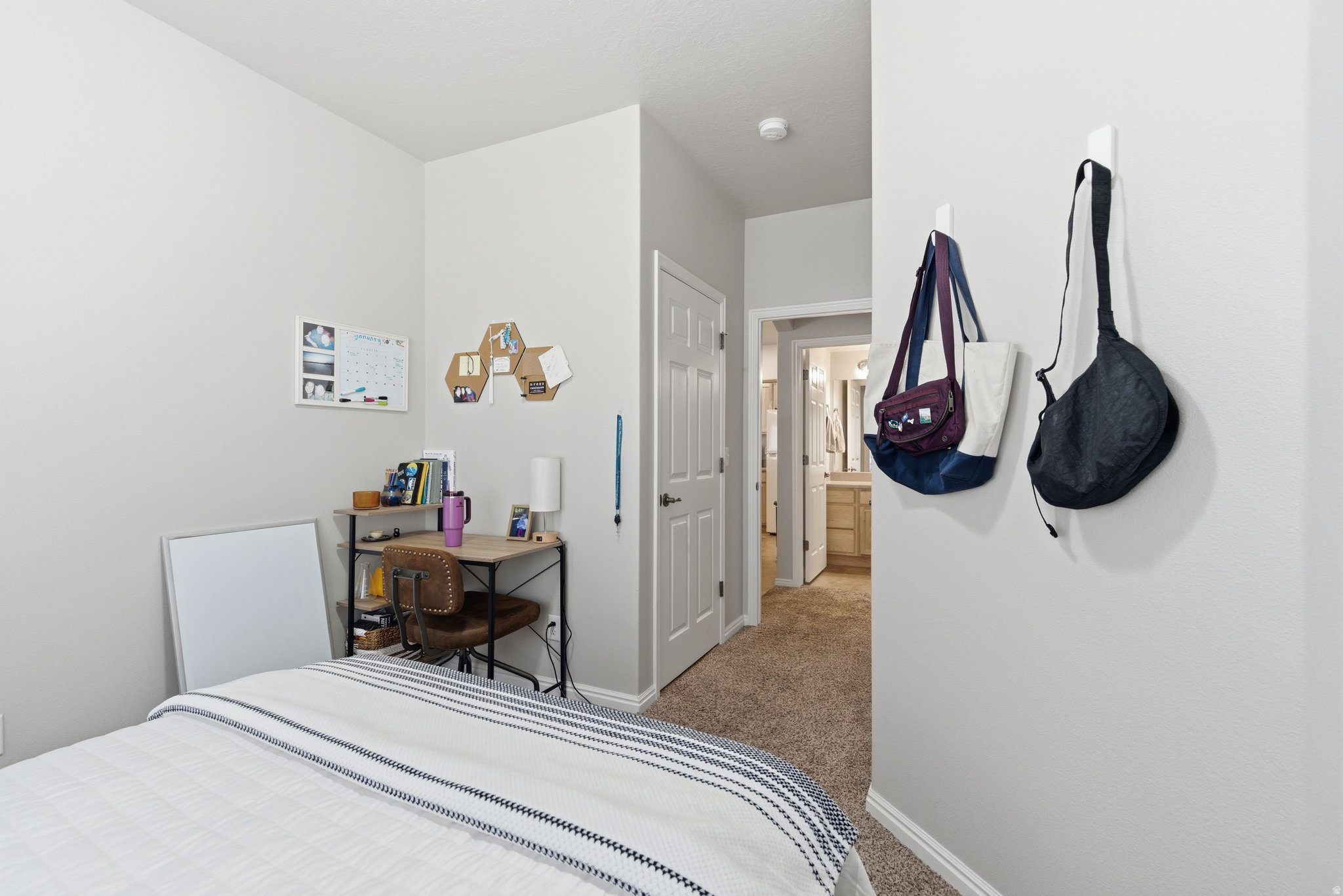 CANYON MEADOW - Residential