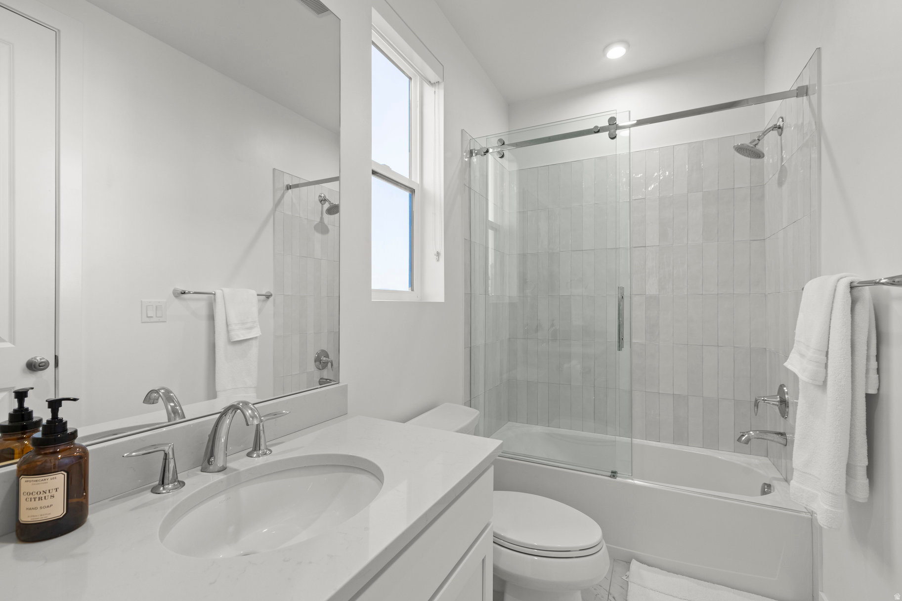 SEASONS ESTATES - Residential