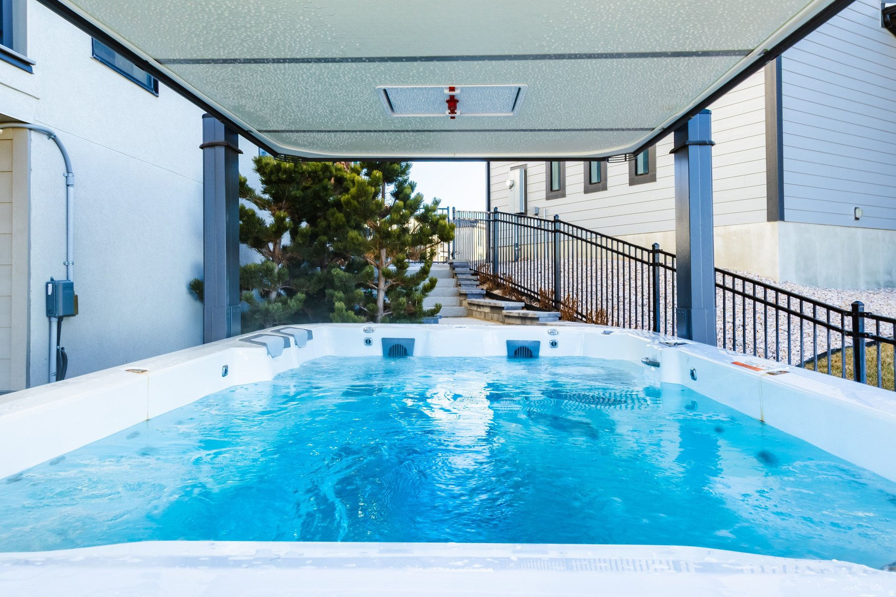 SEASONS ESTATES - Residential