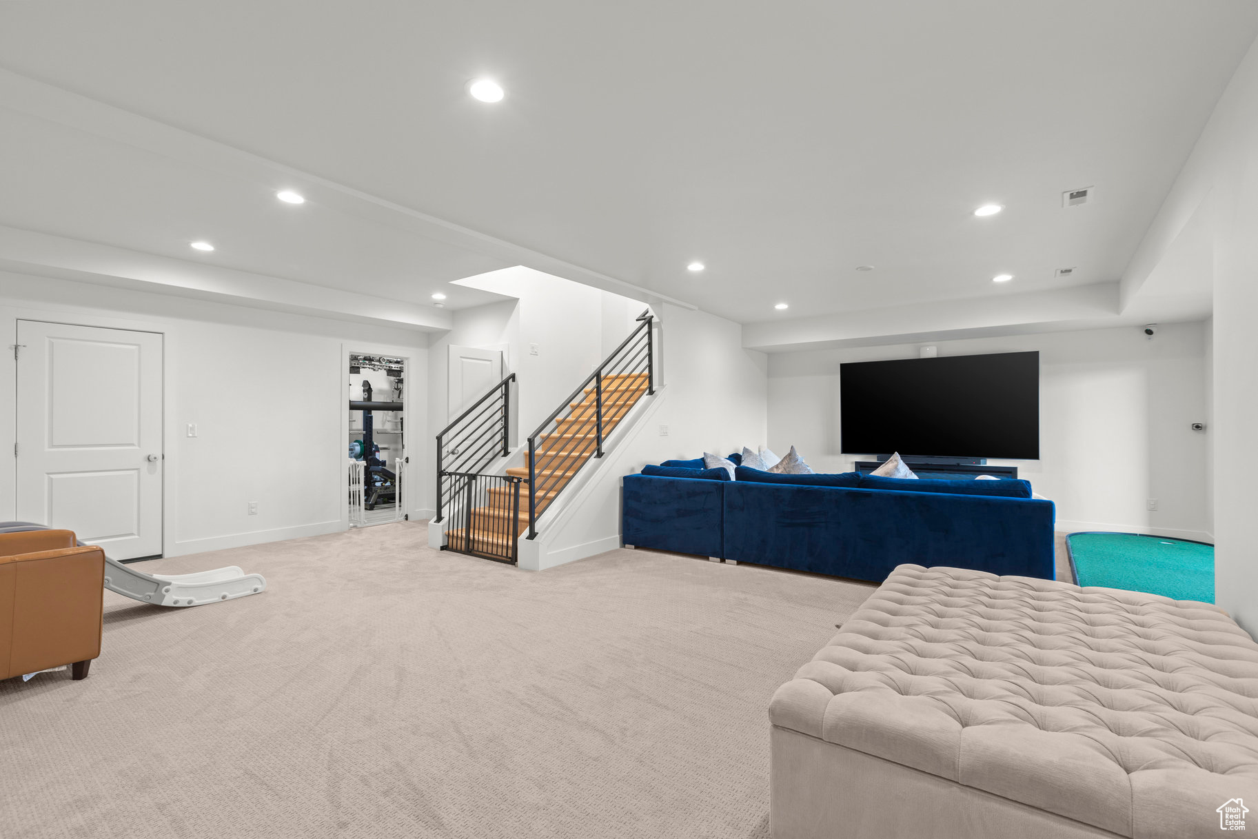 SEASONS ESTATES - Residential