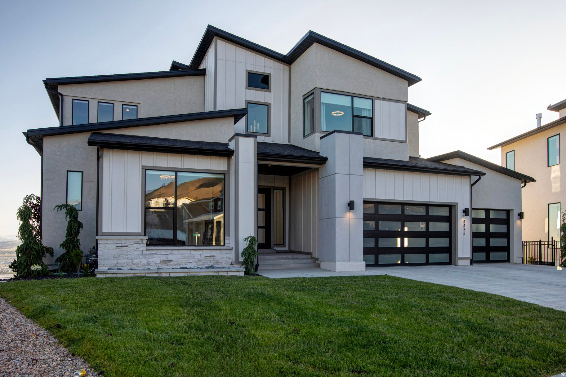 SEASONS ESTATES - Residential