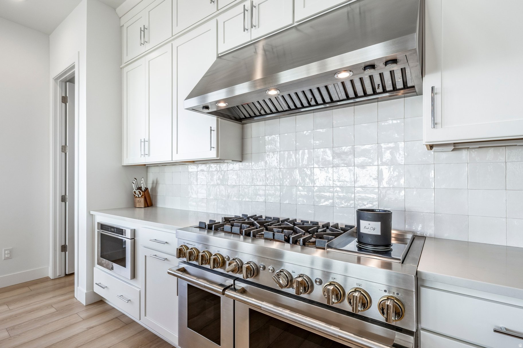 SEASONS ESTATES - Residential