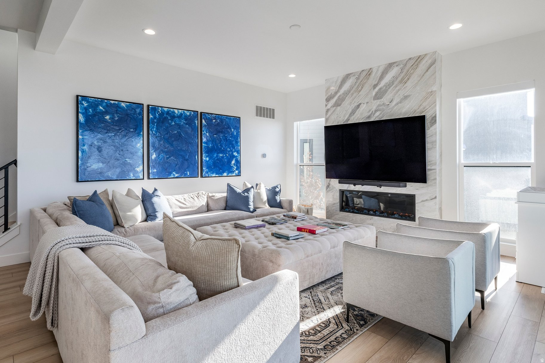 SEASONS ESTATES - Residential