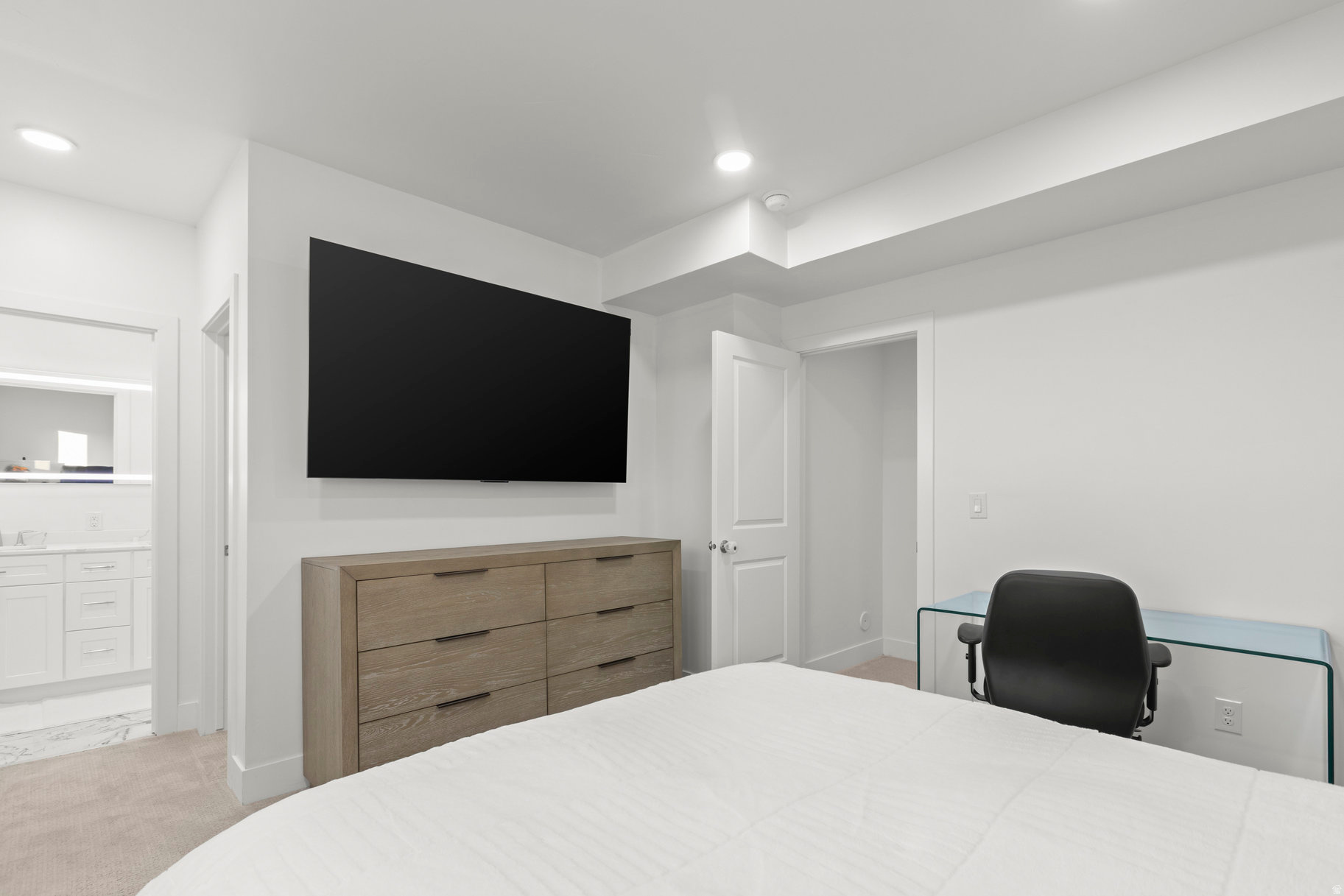 SEASONS ESTATES - Residential