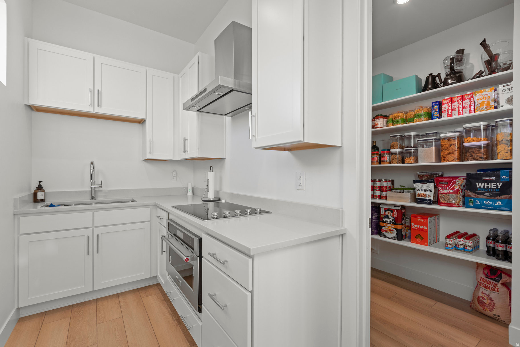 SEASONS ESTATES - Residential