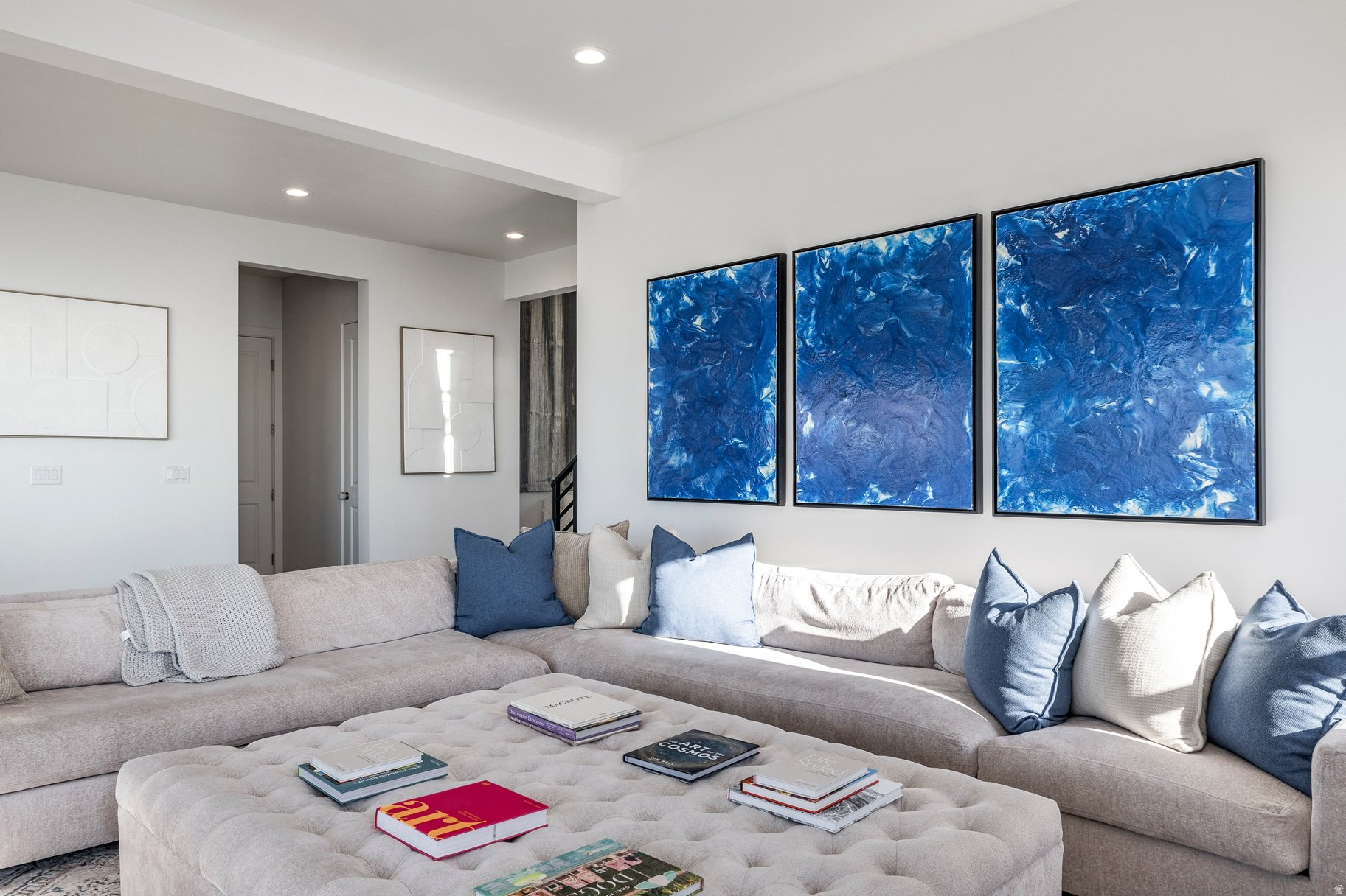 SEASONS ESTATES - Residential